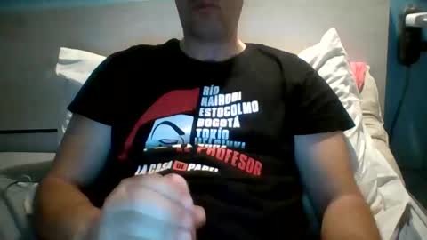 zeus online show from November 3, 4:25 am