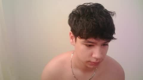 Snapshot of zeus_183 chatting on May 8, 1:49 pm zeus_183 online show from May 8, 1:49 pm