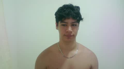 Snapshot of zeus_183 chatting on May 16, 2:52 am zeus_183 online show from May 16, 2:52 am