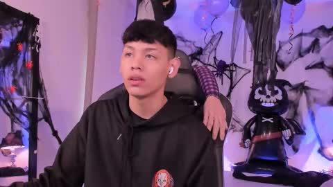 zeus_blaze online show from October 6, 12:13 pm