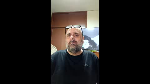 Snapshot of zeusdioss chatting on April 4, 4:33 am zeusdioss online show from April 4, 4:33 am