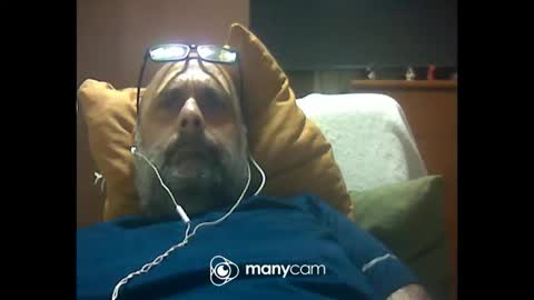 Snapshot of zeusdioss chatting on May 24, 11:04 am zeusdioss online show from May 24, 11:04 am
