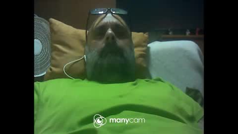 Snapshot of zeusdioss chatting on May 30, 2:41 am zeusdioss online show from May 30, 2:41 am
