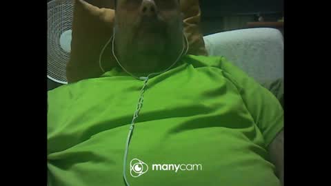Snapshot of zeusdioss chatting on July 3, 2:51 am zeusdioss online show from July 3, 2:51 am