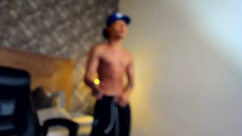 zeus online show from January 3, 3:27 am