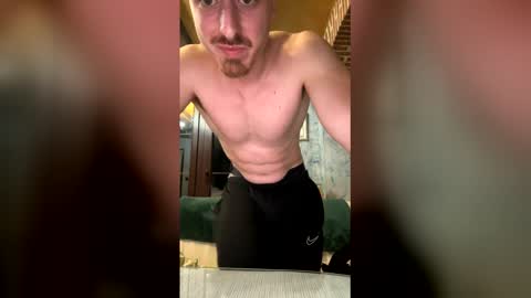 Snapshot of zeusoctavian chatting on March 5, 2:40 am Zeus Octavian online show from March 5, 2:40 am