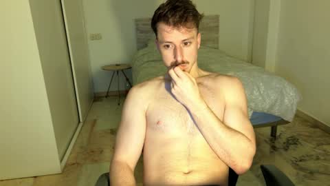 Snapshot of zeusoctavian chatting on April 1, 6:38 pm Zeus Octavian online show from April 1, 6:38 pm