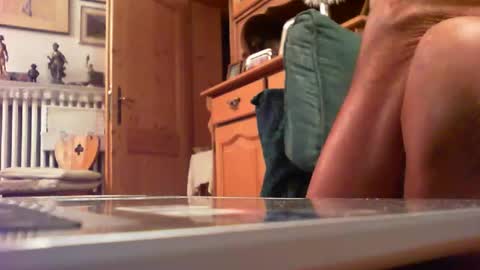 zevioo77 online show from September 30, 5:18 pm