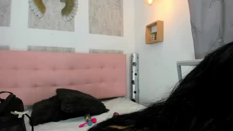 Snapshot of zhamira_21 chatting on March 29, 8:42 pm ZHAMIRA ANDRES online show from March 29, 8:42 pm