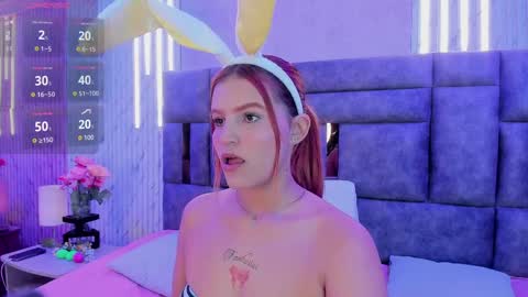 Snapshot of zhararousse chatting on April 1, 11:55 am Zhara Rousse online show from April 1, 11:55 am