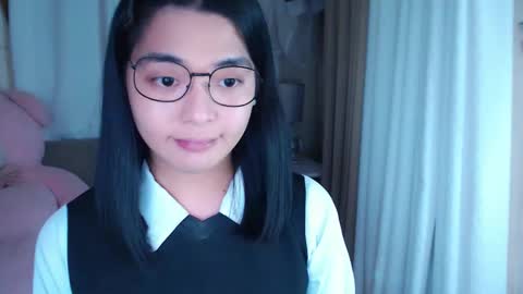 im your lovely zhaviabigcock here online show from January 4, 3:17 pm