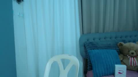 im your lovely zhaviabigcock here online show from November 28, 10:34 pm