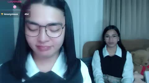 im your lovely zhaviabigcock here online show from May 4, 2:51 am