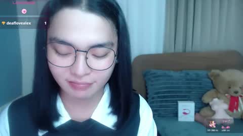 im your lovely zhaviabigcock here online show from May 5, 3:31 pm