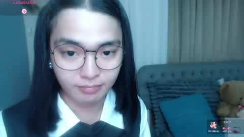 im your lovely zhaviabigcock here online show from May 17, 10:33 am