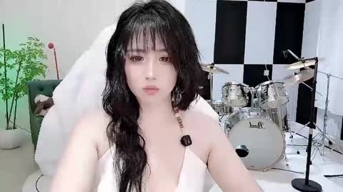 zhen online show from October 6, 6:05 pm