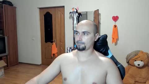 Ziesh online show from November 3, 5:58 pm