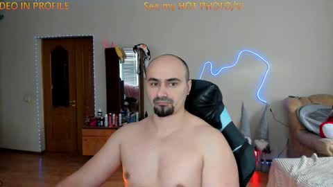 Ziesh online show from February 3, 12:10 pm