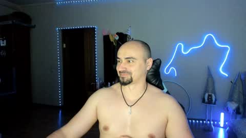 Ziesh online show from March 24, 9:42 pm