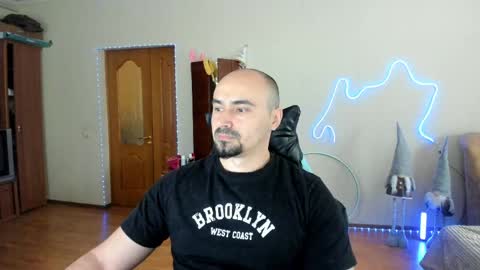 Ziesh online show from April 2, 6:22 am