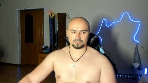 Ziesh online show from May 23, 11:03 am