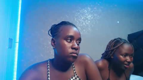 Zinadine online show from March 29, 3:17 am