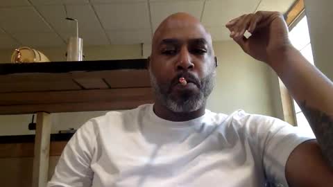 zionlion22 online show from December 14, 2:33 pm