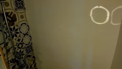 zira_lu online show from March 11, 7:48 am
