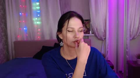 Snapshot of zlatagoddess chatting on January 12, 6:38 pm Zlata online show from January 12, 6:38 pm