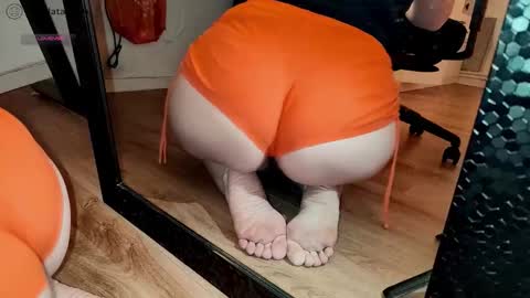 zlatalata online show from November 4, 2:27 pm