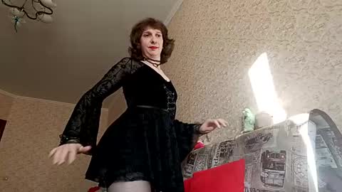 zluchka  online show from June 4, 2:56 pm