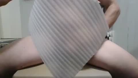 Snapshot of zobilov chatting on February 16, 7:27 pm zobilov online show from February 16, 7:27 pm