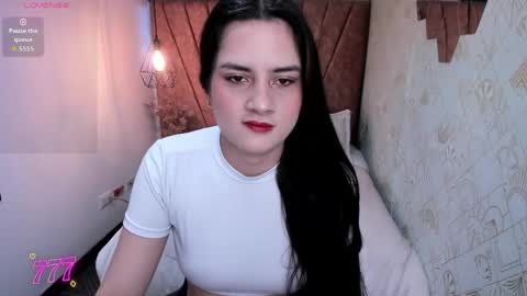 Snapshot of zoe__taylor__ chatting on May 20, 11:27 am ZOE TAYLOR online show from May 20, 11:27 am