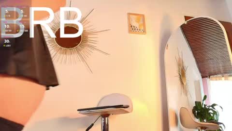 Snapshot of zoe_bakerr chatting on July 2, 7:09 pm Zoe Baker online show from July 2, 7:09 pm