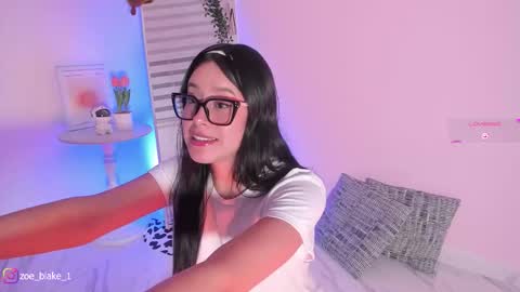 Zoe online show from October 22, 2:34 am