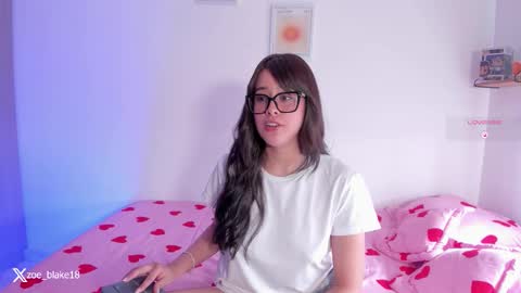 Zoe online show from February 1, 8:18 pm