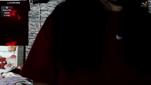 Snapshot of zoe_bronw chatting on March 4, 10:10 am Zoe Bronw online show from March 4, 10:10 am