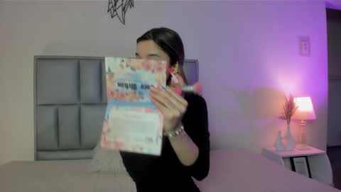 Snapshot of zoe_dear chatting on March 13, 6:58 pm zoe_dear online show from March 13, 6:58 pm