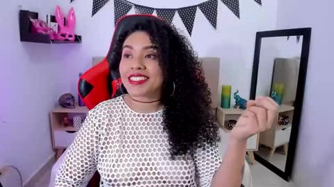 Zoe Gruber online show from December 15, 8:47 pm