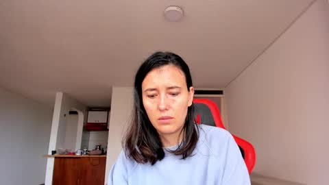 ZOE online show from October 5, 7:01 pm