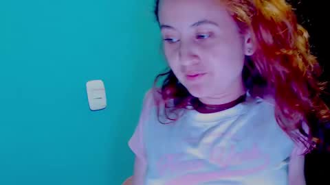 Zoe online show from December 14, 5:40 am