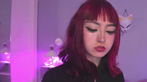 Zoe Lynch online show from October 16, 11:44 am