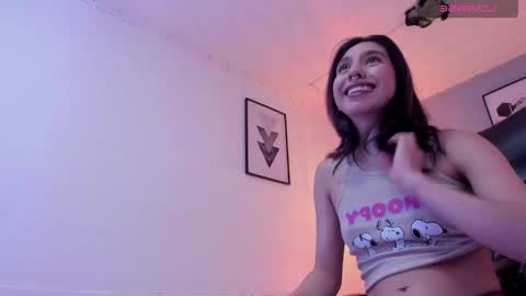 Snapshot of zoe_moreau chatting on February 16, 7:43 pm zoe_moreau online show from February 16, 7:43 pm