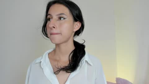 Snapshot of zoe_mrl chatting on April 10, 10:42 am zoe_mrl online show from April 10, 10:42 am