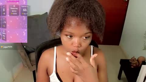 Snapshot of zoe_salddana chatting on March 19, 3:16 pm zoe_salddana online show from March 19, 3:16 pm