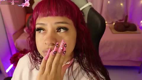 zoe_sullivan_ online show from March 20, 9:25 am