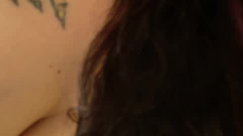 zoe_sullivan_ online show from May 21, 9:16 am