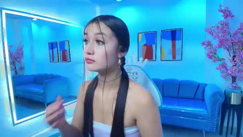 Snapshot of zoe_swan chatting on March 6, 11:17 am Zoe online show from March 6, 11:17 am