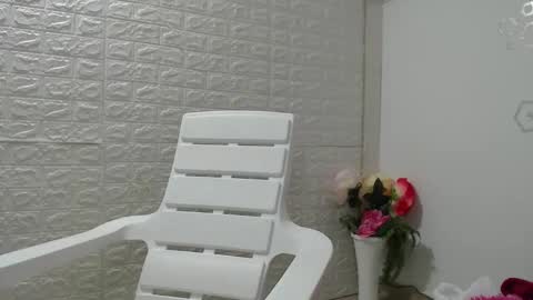 Carolina online show from October 23, 9:35 pm