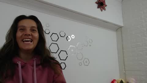 Carolina online show from November 20, 9:25 pm